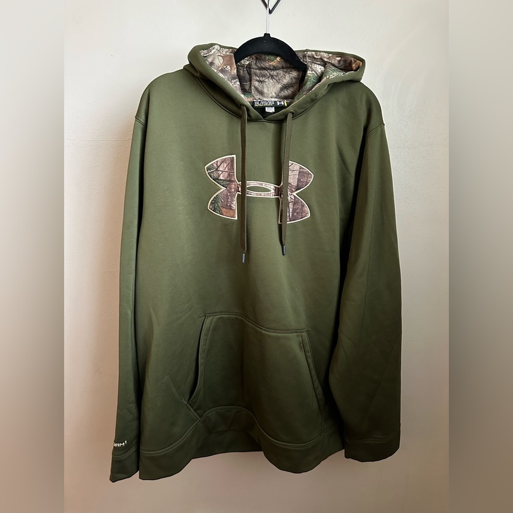 Men’s Under Armour Hoodie
